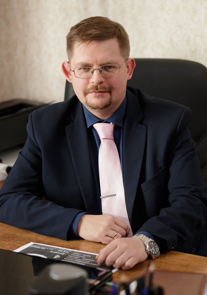 Алексей Емельянов